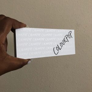 $aucey Pressed Powder Palette